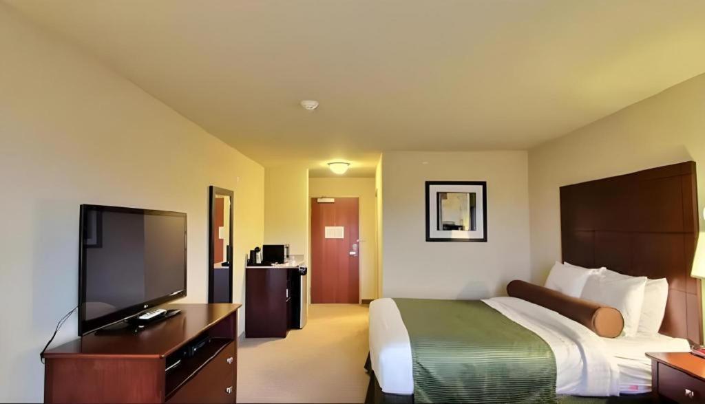 Americinn By Wyndham Oshkosh Exterior foto