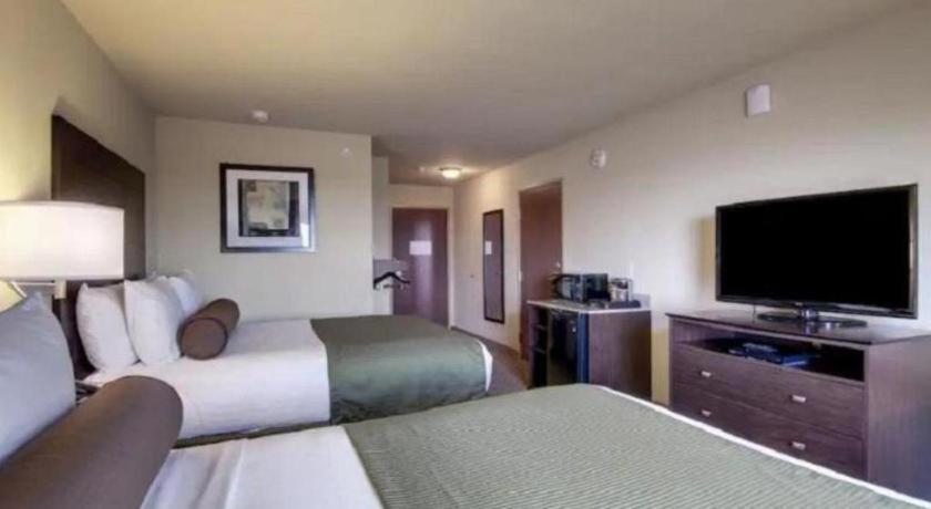 Americinn By Wyndham Oshkosh Exterior foto